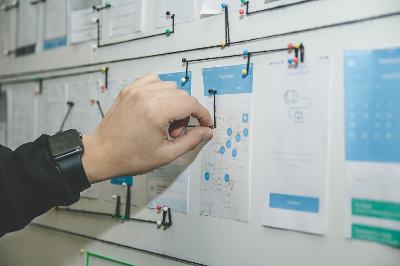 Project manager coordinating with a team